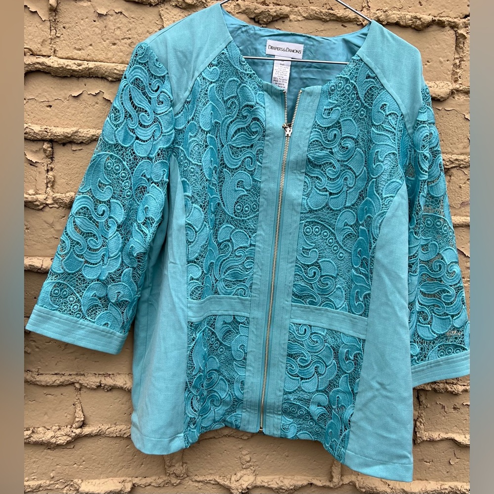 Detailed jacket size 1x